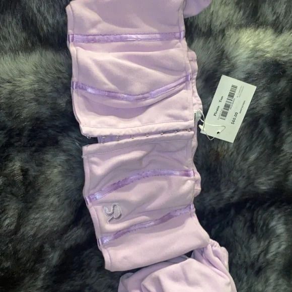 Stack top - Picture 2 of 2